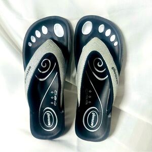 Aerosoft Women’s Sandals Size 36/ 5.5 US Flip‎ Flop Glitter Comfort Arch Support